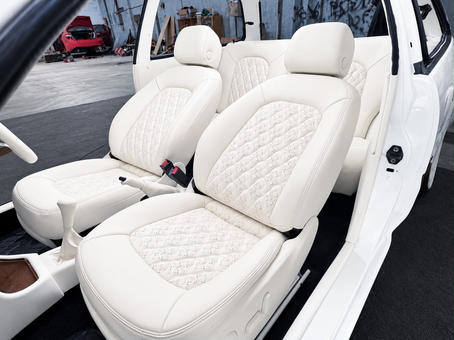 Hardy Classic Luxury Cars